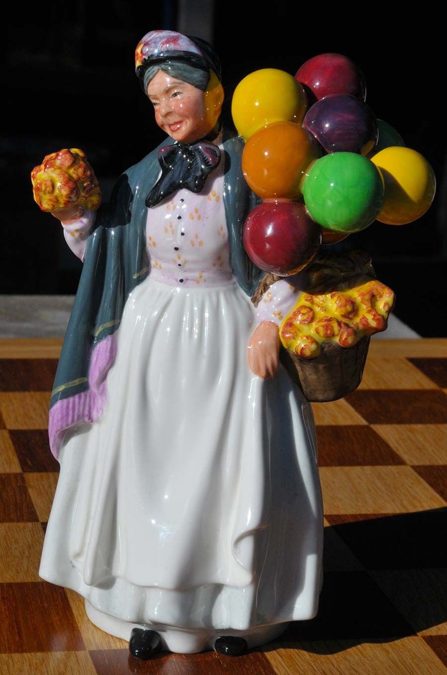 Royal Doulton figurine - Biddy Penny Fathing