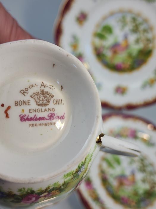 Royal Albert: Royal Albert - Chelsea Bird Trio