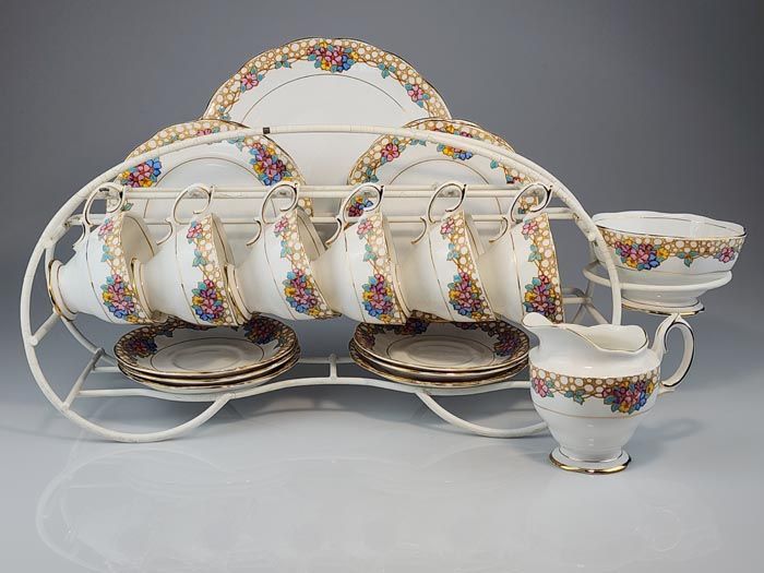 Royal Albert: Royal Albert - Floral Tea Set