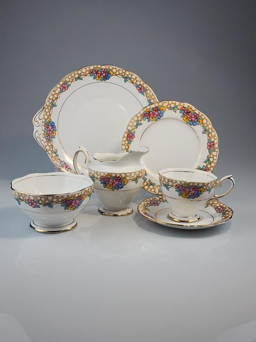 Royal Albert: Royal Albert - Floral Tea Set