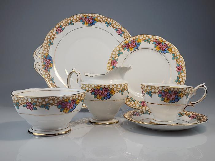 Royal Albert: Royal Albert - Floral Tea Set