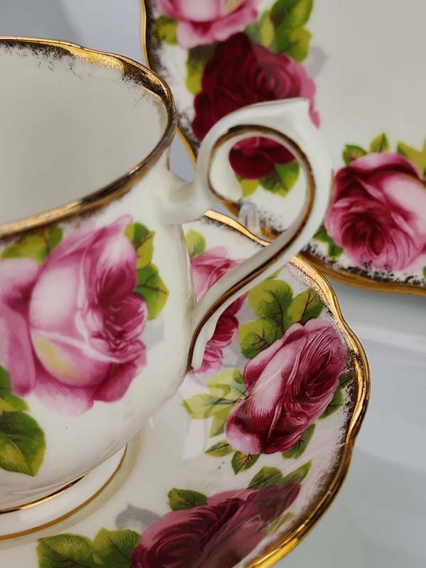 Royal Albert: Old English Rose Trio