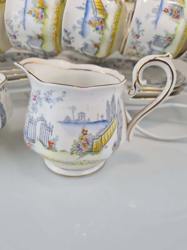 China & Ceramics: Royal Albert - Rosedale Tea Set