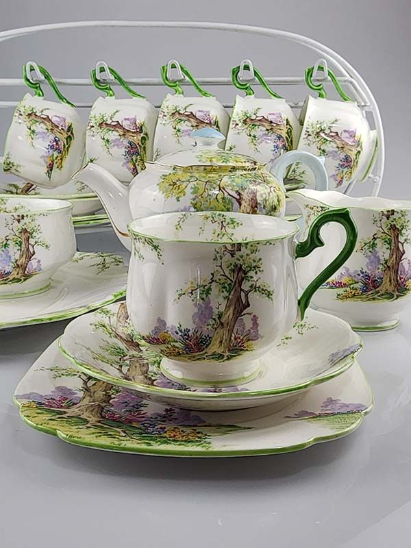 Royal Albert: Royal Albert - Greenwood Tree Tea Set