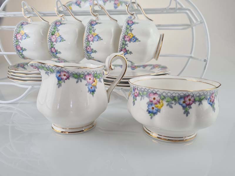 China & Ceramics: Royal Albert - Trellis Tea Set