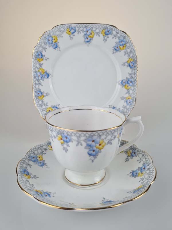 Royal Albert - Trellis Trio