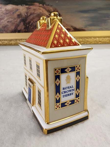 Royal Crown Derby: Royal Crown Derby - The China Shop