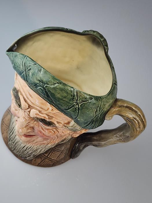 Character Jugs: Auld Mac D5889 Musical