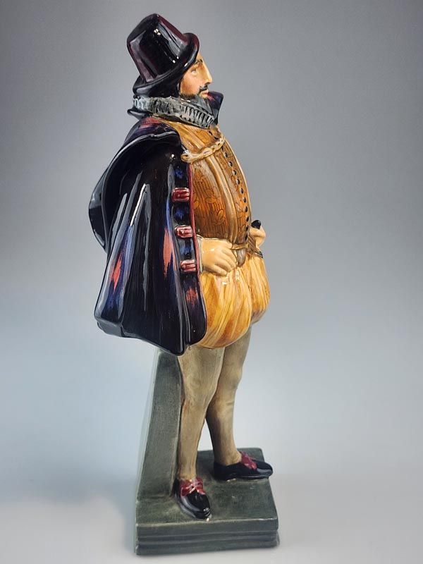 Figurines: Sir Walter Raleigh - Royal Doulton