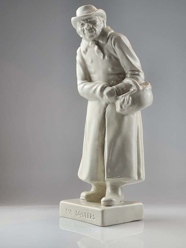 Doulton Lambeth - Mr Squeers H22