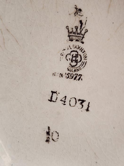 Royal Doulton: Royal Doulton - Persian Parrots Tea Pot