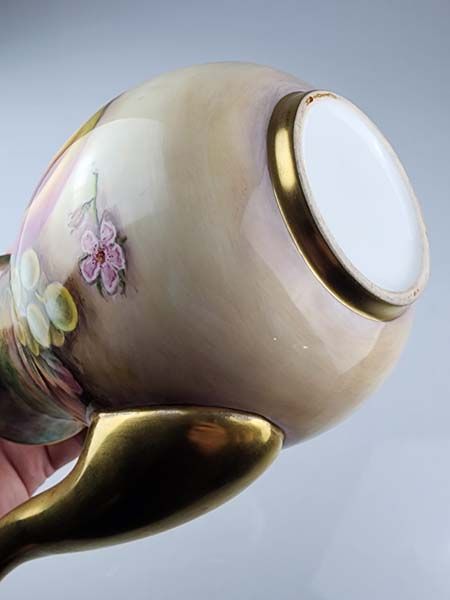 Royal Worcester: Royal Worcester Coffee Pot - Fruit