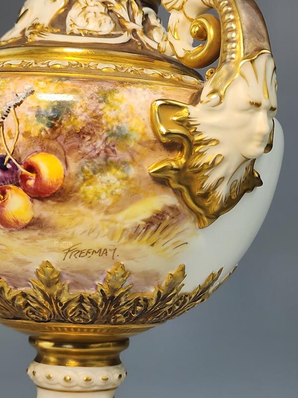 China & Ceramics: Royal Worcester Fruit Vases by John Freeman