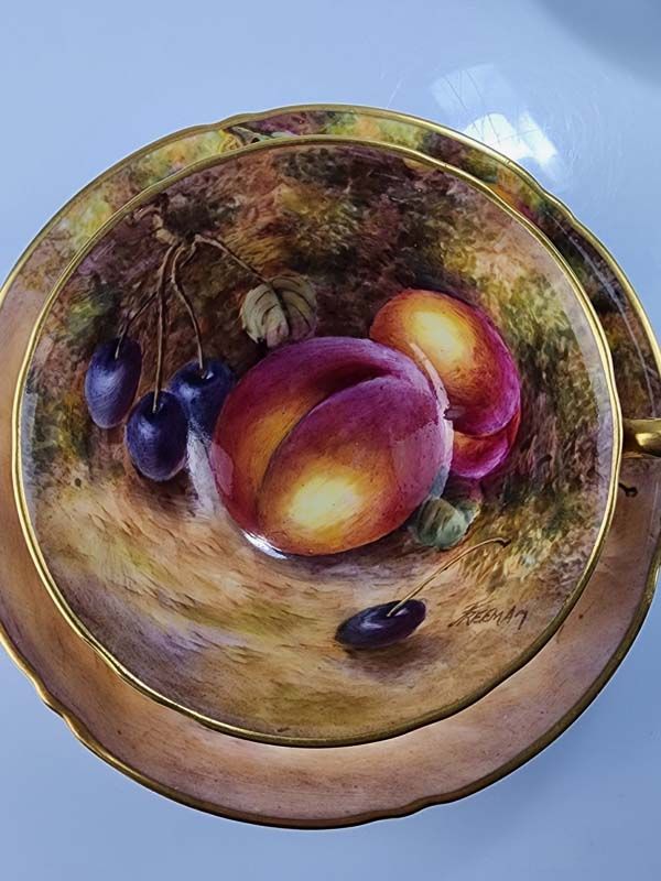 Royal Worcester: Royal Worcester Pair Duos - Fruit