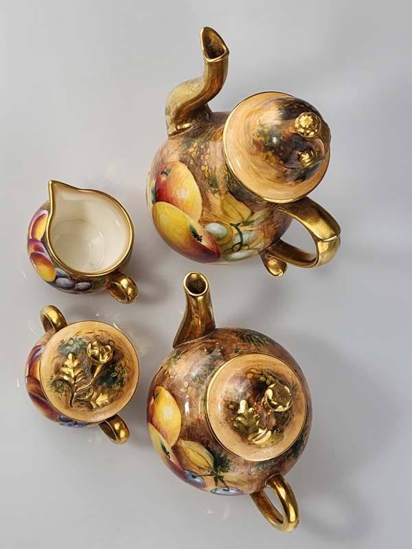 China & Ceramics: Royal Worcester Miniature Set - Fruit
