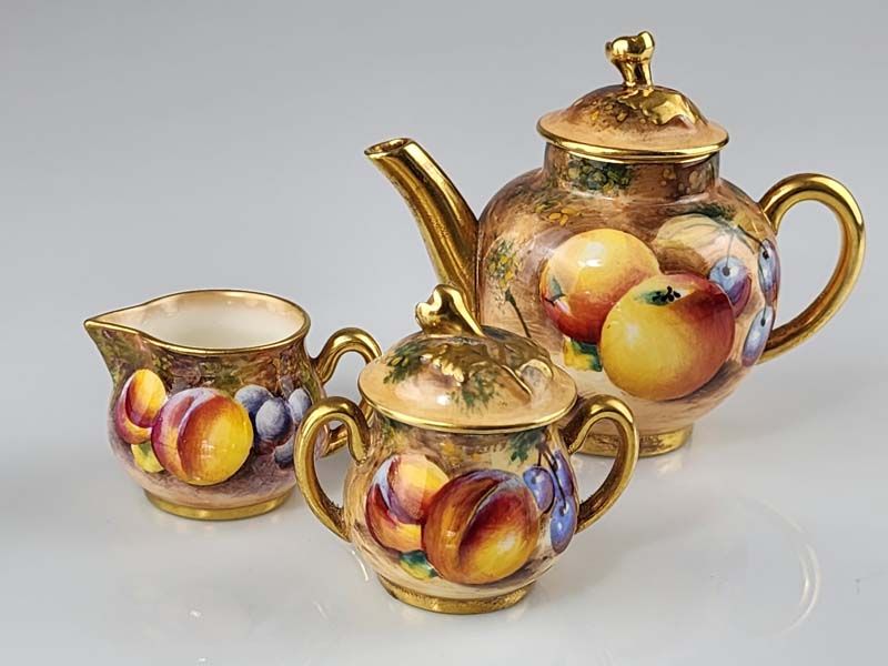 China & Ceramics: Royal Worcester Miniature Set - Fruit