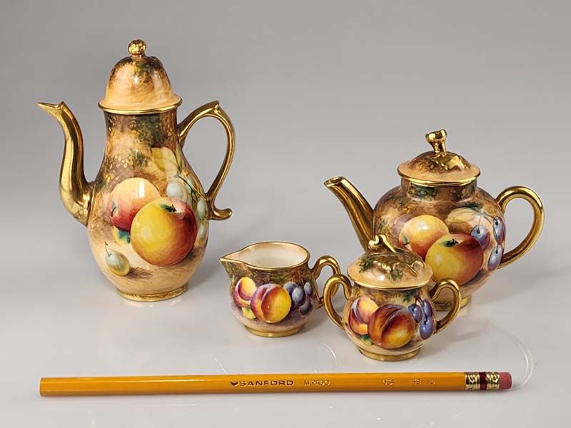 China & Ceramics: Royal Worcester Miniature Set - Fruit