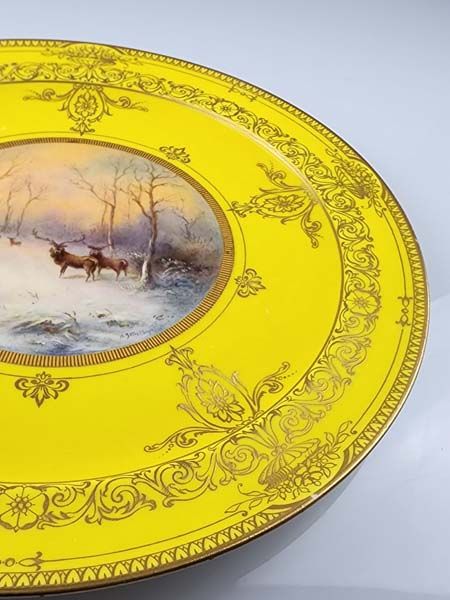 Royal Worcester: Royal Worcester Stinton Yellow Deer Plate