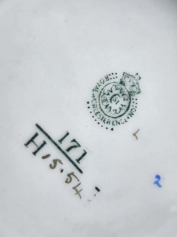 China & Ceramics: Royal Worcester Jardiniere - Roses