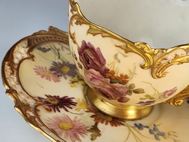 Royal Worcester: Royal Worcester Cup & Saucer