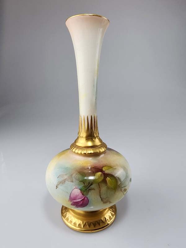 Royal Worcester: Royal Worcester Vase - Roses