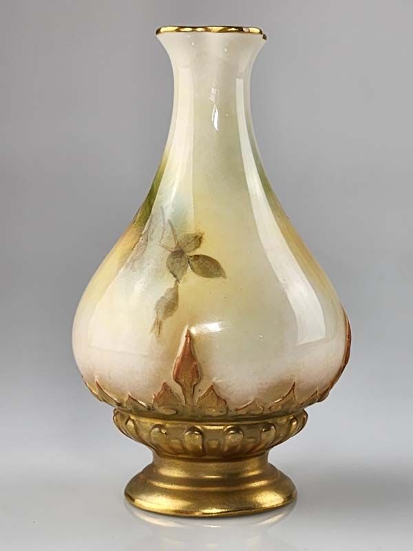 Royal Worcester: Royal Worcester Small Vase - Roses