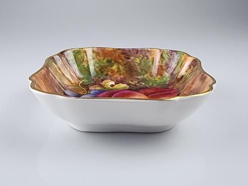 China & Ceramics: Royal Worcester Square Dish - Fruit