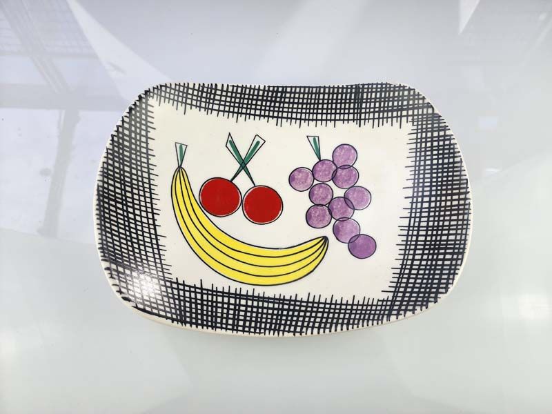 China & Ceramics: Schramberg Bowl - Banana series