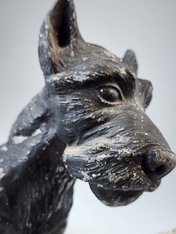 Alcohol related: Black & White Whisky Dogs Advertising