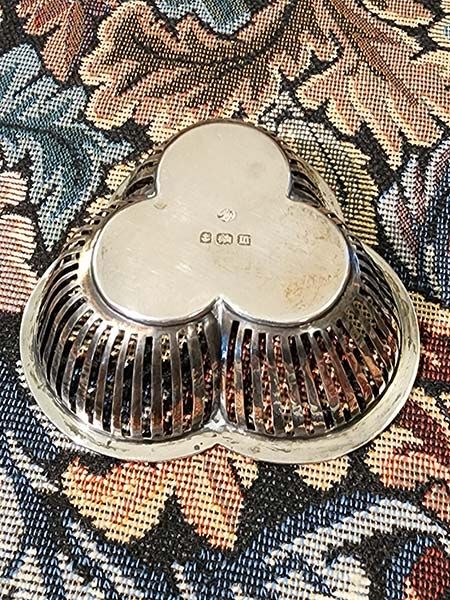 Silver & Gold: Sterling Silver bowl 1911