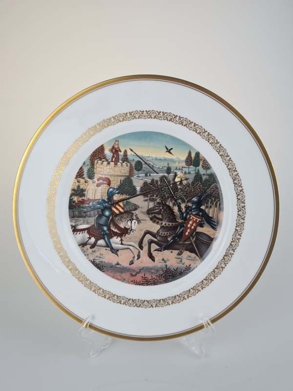 Royal Worcester: Royal Worcester - The King Arthur Plates Collection