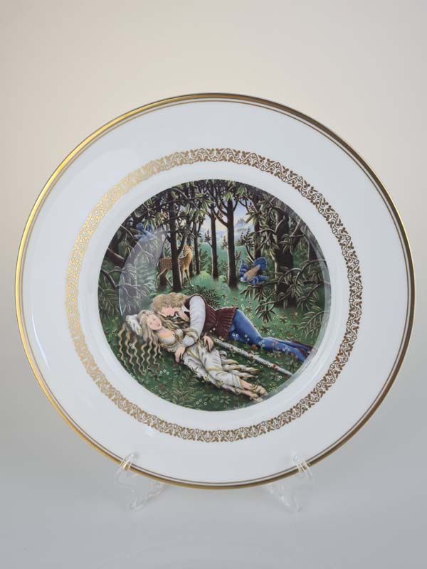 Royal Worcester: Royal Worcester - The King Arthur Plates Collection