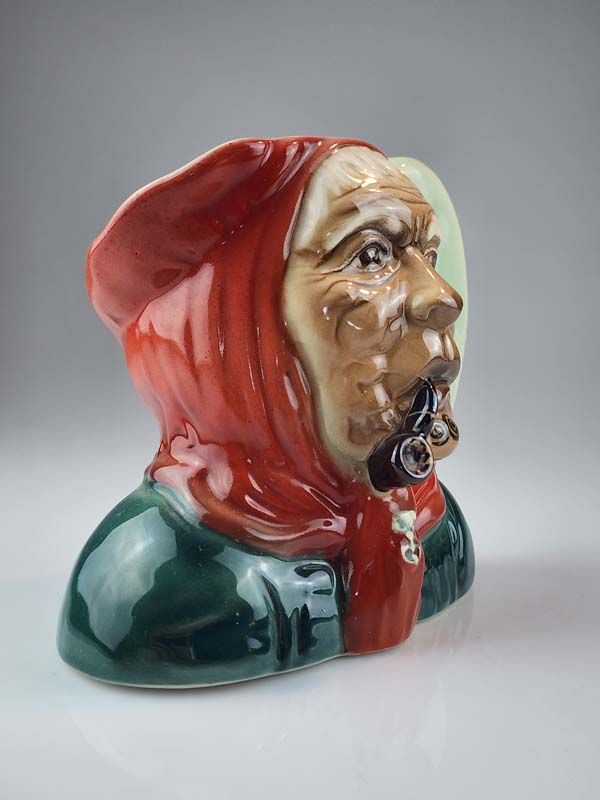 Titian Studios: Titian Studio 'Wahine' character jug
