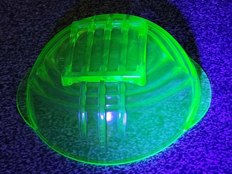 Vintage & Retro: Uranium Art Deco Glass Bowl