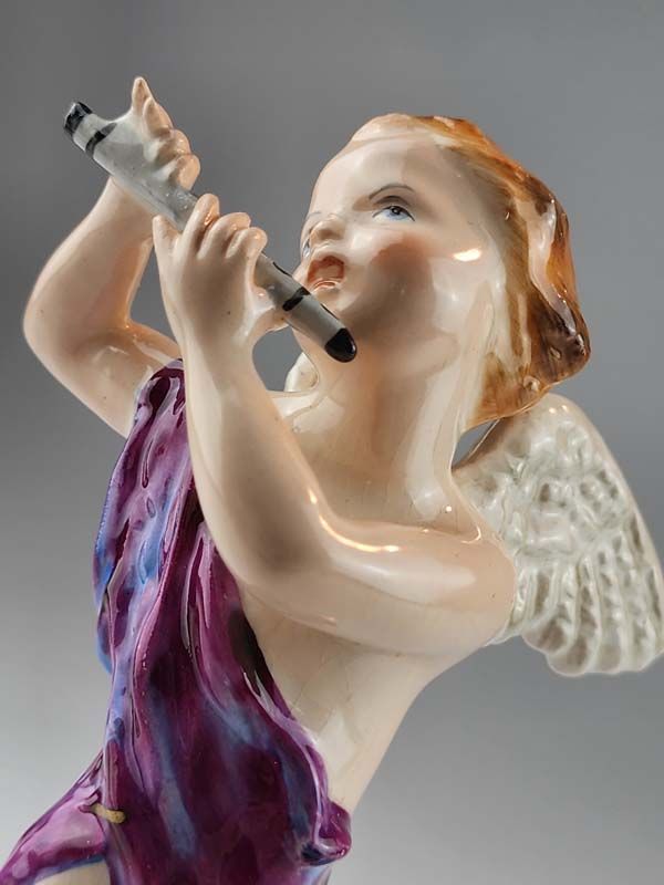 Wedgwood: Angel with Flute figurine - Wedgwood
