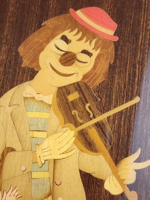 Vintage & Retro: Wooden Clown Pictures